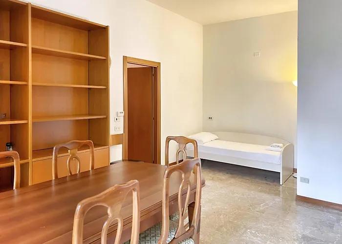 Urnest Nuovo -sasso Marconi アパート *